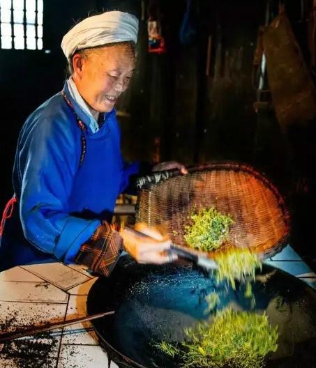 广东带劲饮品有限公司，活力四溢的企业风采